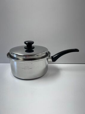 Rainbow 3 Quart Multi-Ply Surgical Steel Saucepan Made in USA With Lid
